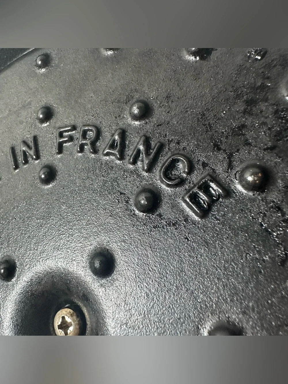 Staub La Cocotte N 24 4qt 9.375” Cast Iron Dutch Oven Pot & Lid Black France